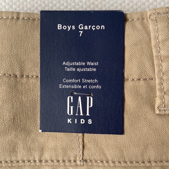GAP Shorts - Picture 2 of 4